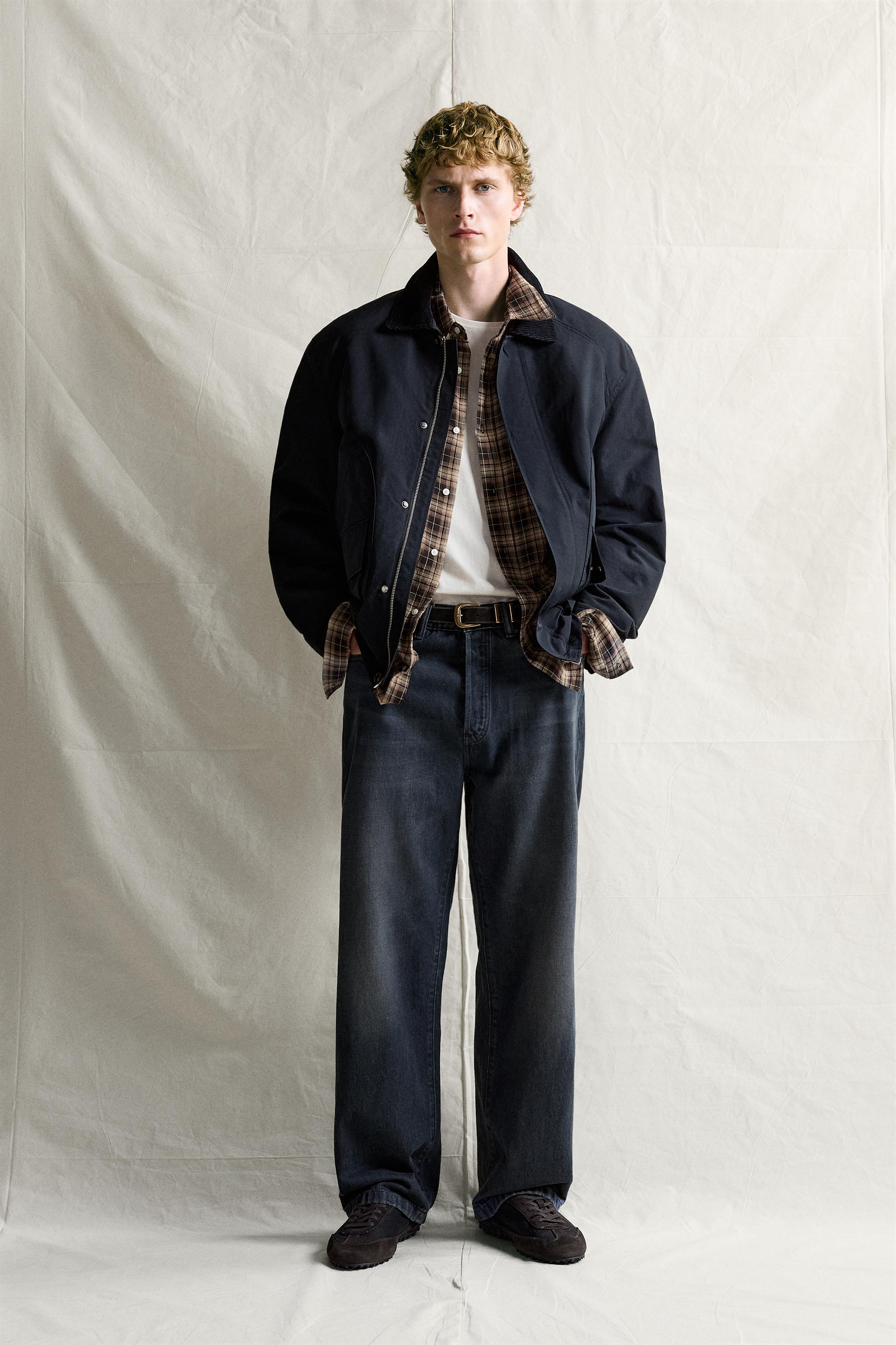 REGULAR-FIT JACKET WITH CONTRAST COLLAR